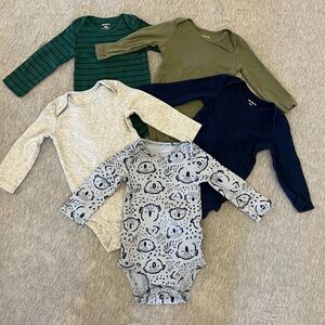 Carter’s Long Sleeve Bodysuit Bundle- 9 Month